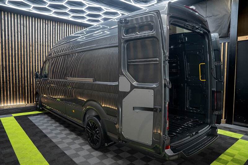 Volkswagen Crafter Cr35 Tdi XLWB H/R P/V Commerce Plus - N258