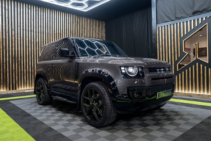 Land Rover Defender 110 Hard Top 110 SUV 4WD 3.0 Automatic Diesel - N298