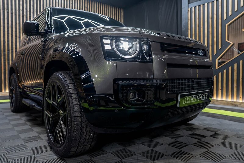 Land Rover Defender 110 Hard Top 110 SUV 4WD 3.0 Automatic Diesel - N298