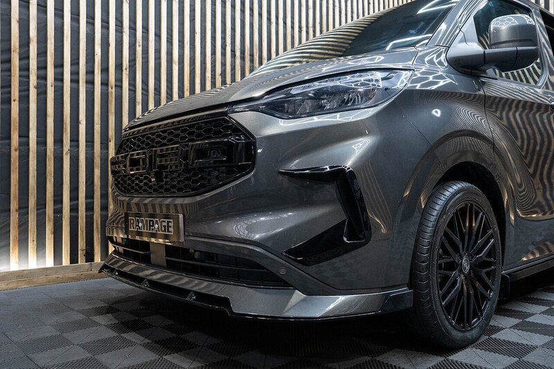 Ford Transit Custom 320 Limited L2h1 Plug-in Hybrid Panel Van Ecoblue - N301