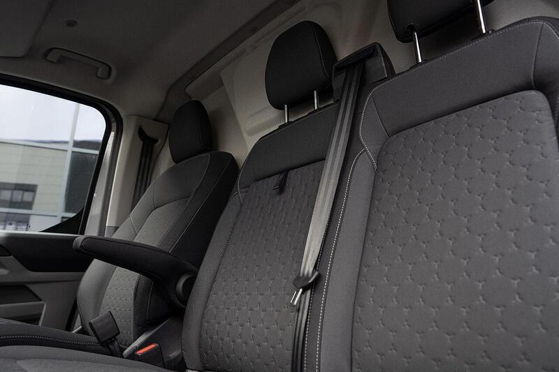 Ford Transit Custom 320 Limited L2h1 Plug-in Hybrid Panel Van Ecoblue - N303