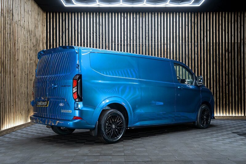 Ford Transit Custom 320 Limited L2h1 Panel Van Ecoblue - N306