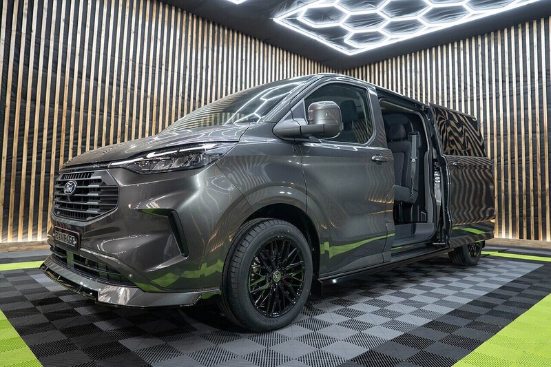 Ford Transit Custom 320 Limited Dciv L1h1 2.5L Auto Plug-in Hybrid - N307