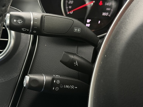 2.1 C220d AMG Line (Premium) Coupe 2dr Diesel G-Tronic+ Euro 6 (s/s) (170 ps)