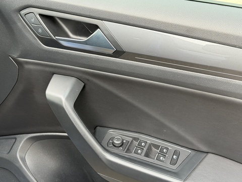 2.0 TDI EVO R-Line SUV 5dr Diesel DSG Euro 6 (s/s) (150 ps)