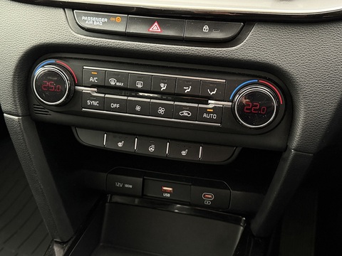 T-GDi GT-Line Hatchback 1.5 Manual Petrol