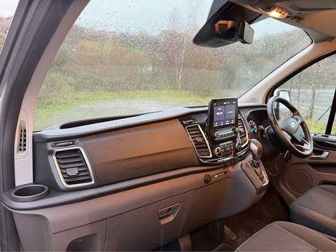 2.0 320 EcoBlue Limited Crew Van Double Cab 5dr Diesel Auto L2 H1 Euro 6 (130 ps)