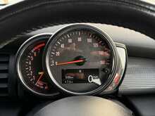 MINI Hatch 1.5 Cooper Hatchback 3dr [136PS] 