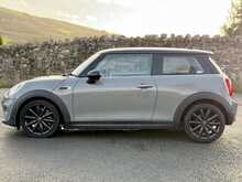 MINI Hatch 1.5 Cooper Hatchback 3dr [136PS] 