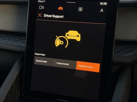 Single Motor 69kWh Standard Range Fastback 5dr Electric Auto FWD (231 ps)