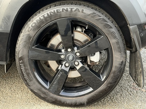 3.0 D300 MHEV X-Dynamic HSE Hard Top SUV 5dr Diesel Auto 4WD MWB Euro 6 (s/s) (300 ps)