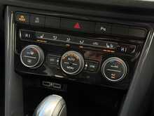 Volkswagen T-Roc TSI EVO SEL 