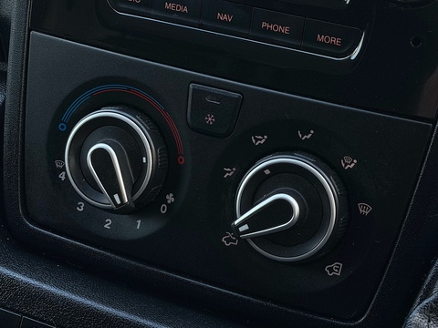 2.2 BlueHDi 335 Professional Panel Van 5dr Diesel Manual L3 H2 Euro 6 (s/s) (140 ps)