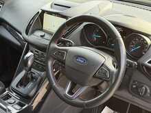 Ford Kuga TDCi ST-Line X 
