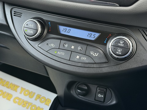1.5 VVT-h Icon Tech Hatchback 5dr Petrol Hybrid E-CVT Euro 6 (s/s) (100 ps)