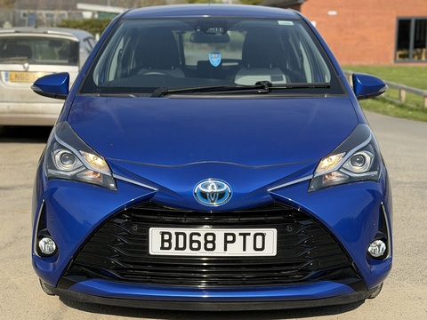 1.5 VVT-h Icon Tech Hatchback 5dr Petrol Hybrid E-CVT Euro 6 (s/s) (100 ps)