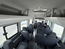Ford Transit 2.0 460 EcoBlue Leader Minibus Double Cab 5dr Diesel Manual RWD L4 H3 Euro 6 (s/s) (17 Seat, DRW) (1 