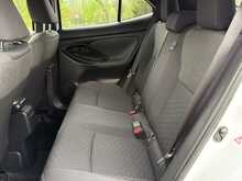 Toyota Yaris Cross 1.5 VVT-h Design SUV 5dr Petrol Hybrid E-CVT Euro 6 (s/s) (116 ps) 