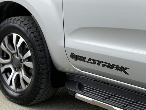 2.0 EcoBlue Wildtrak Pickup Double Cab 4dr Diesel Auto 4WD Euro 6 (s/s) (213 ps)
