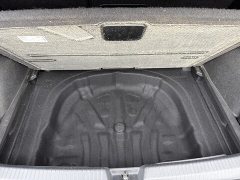 2.0 TDI GTD Hatchback 5dr Diesel DSG Euro 6 (s/s) (200 ps)