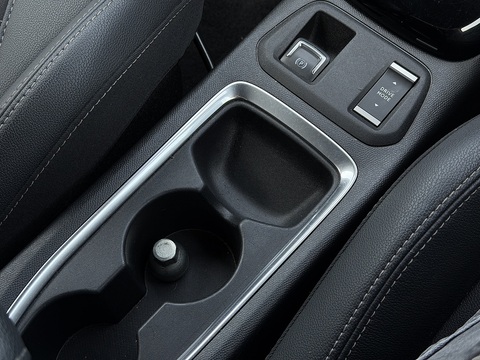 1.2 Turbo Ultimate Hatchback 5dr Petrol Auto Euro 6 (s/s) (130 ps)