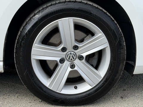 1.4 TSI BlueMotion Tech Match Hatchback 5dr Petrol Manual Euro 5 (s/s) (122 ps)
