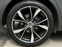 Volkswagen Tiguan 1.5 TSI R-Line SUV 5dr Petrol DSG Euro 6 (s/s) (150 ps) 