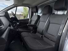 Nissan Primastar 2.0 dCi 30 Tekna Panel Van 5dr Diesel Manual L1 H1 Euro 6 (s/s) (130 ps) 