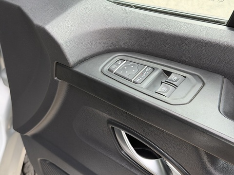 2.0 dCi 30 Tekna Panel Van 5dr Diesel Manual L1 H1 Euro 6 (s/s) (130 ps)