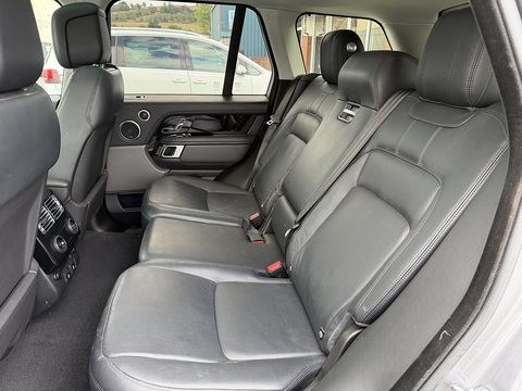 3.0 D300 MHEV Vogue SE SUV 5dr Diesel Auto 4WD Euro 6 (s/s) (300 ps)