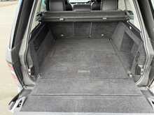 Land Rover Range Rover D300 MHEV Vogue SE 