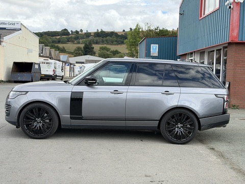 3.0 D300 MHEV Vogue SE SUV 5dr Diesel Auto 4WD Euro 6 (s/s) (300 ps)