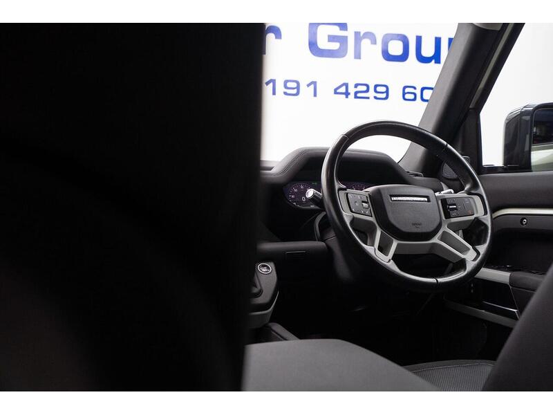 Land Rover Defender 110 2.0 SD4 SE Auto 4WD Euro 6 (s/s) 5dr - U1010