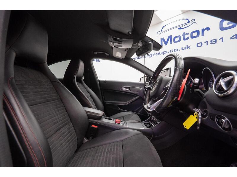 Mercedes-Benz CLA 1.6 CLA180 AMG Line Coupe 7G-DCT Euro 6 (s/s) 4dr - U1011