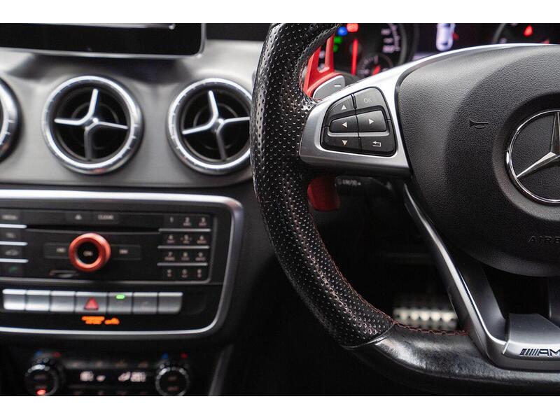 Mercedes-Benz CLA 1.6 CLA180 AMG Line Coupe 7G-DCT Euro 6 (s/s) 4dr - U1011
