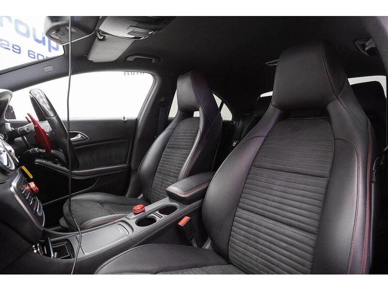 Mercedes-Benz CLA 1.6 CLA180 AMG Line Coupe 7G-DCT Euro 6 (s/s) 4dr - U1011