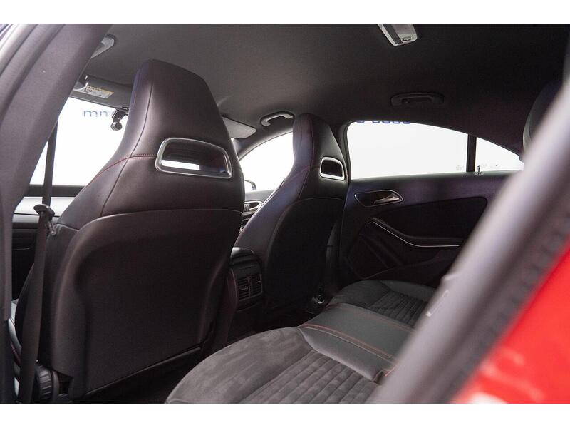 Mercedes-Benz CLA 1.6 CLA180 AMG Line Coupe 7G-DCT Euro 6 (s/s) 4dr - U1011