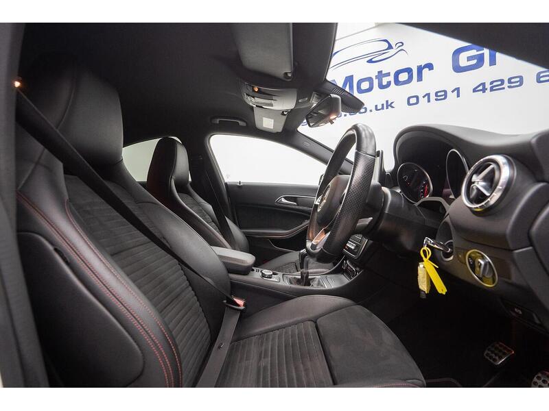 Mercedes-Benz CLA 2.1 CLA200d AMG Line Coupe Euro 6 (s/s) 4dr - U1036