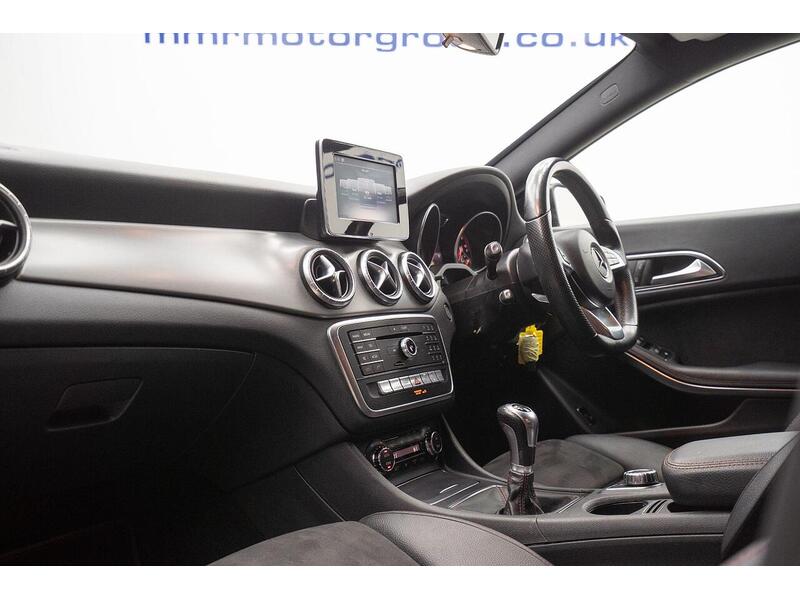 Mercedes-Benz CLA 2.1 CLA200d AMG Line Coupe Euro 6 (s/s) 4dr - U1036