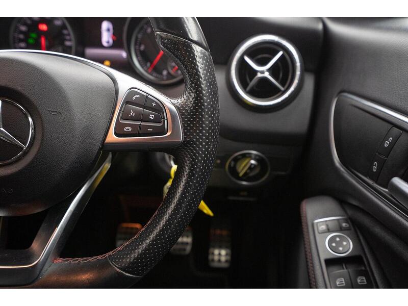 Mercedes-Benz CLA 2.1 CLA200d AMG Line Coupe Euro 6 (s/s) 4dr - U1036