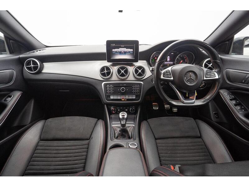 Mercedes-Benz CLA 2.1 CLA200d AMG Line Coupe Euro 6 (s/s) 4dr - U1036