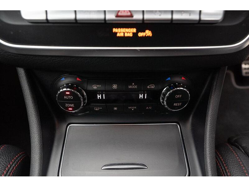 Mercedes-Benz CLA 2.1 CLA200d AMG Line Coupe Euro 6 (s/s) 4dr - U1036