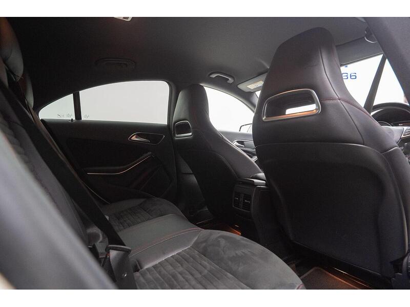 Mercedes-Benz CLA 2.1 CLA200d AMG Line Coupe Euro 6 (s/s) 4dr - U1036