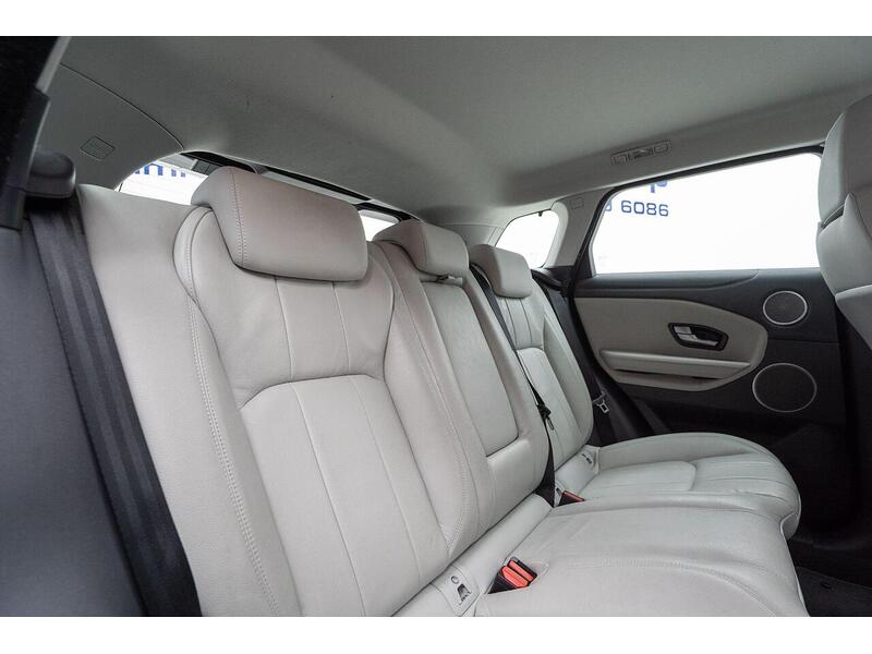 Land Rover Range Rover Evoque Range Rover Evoque SE SUV 1 Automatic Diesel - U1037