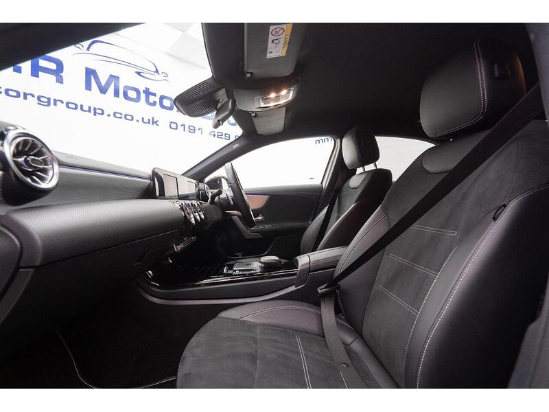 Mercedes-Benz A Class 1.3 A250e 15.6kWh AMG Line Edition 8G-DCT Euro 6 (s/s) 4dr - U1047