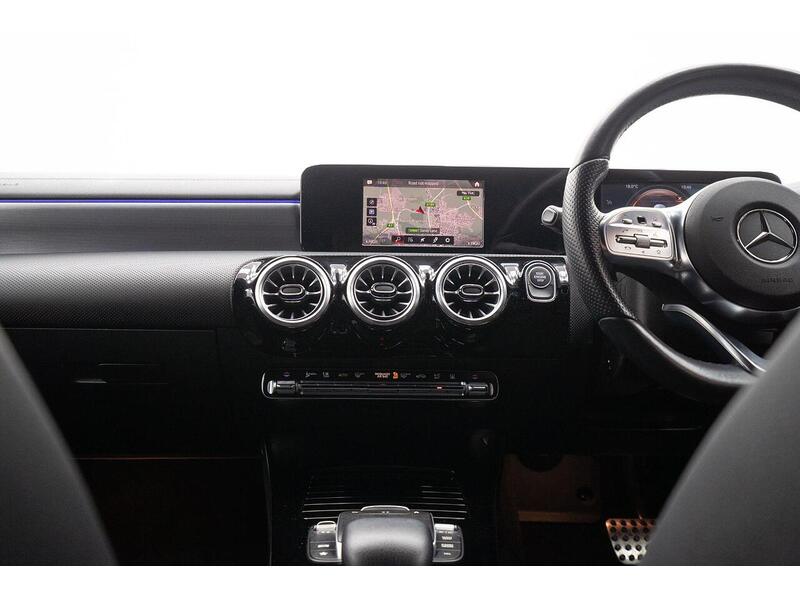 Mercedes-Benz A Class 1.3 A250e 15.6kWh AMG Line Edition 8G-DCT Euro 6 (s/s) 4dr - U1047