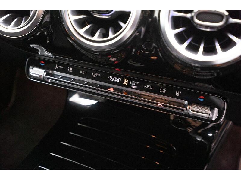 Mercedes-Benz A Class 1.3 A250e 15.6kWh AMG Line Edition 8G-DCT Euro 6 (s/s) 4dr - U1047