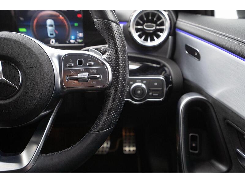 Mercedes-Benz A Class 1.3 A250e 15.6kWh AMG Line Edition 8G-DCT Euro 6 (s/s) 4dr - U1047