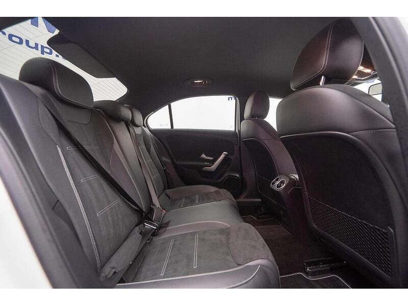 Mercedes-Benz A Class 1.3 A250e 15.6kWh AMG Line Edition 8G-DCT Euro 6 (s/s) 4dr - U1047