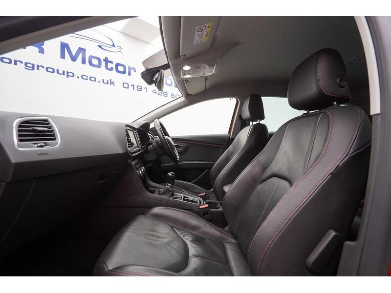 SEAT Leon 1.5 TSI EVO FR Sport Hatchback 5dr Petrol Manual Euro 6 (s/s) (130 ps) - U1048